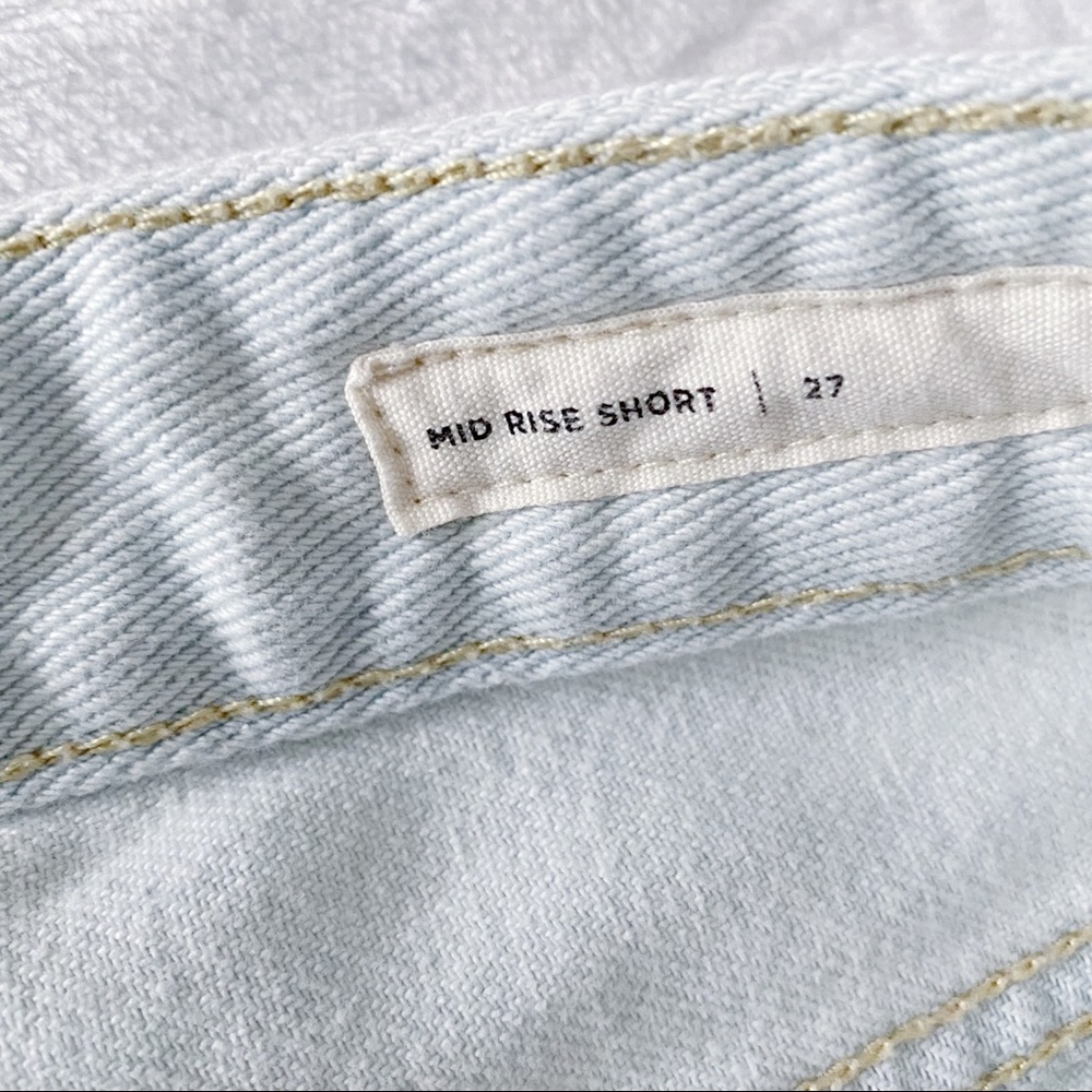 PacSun Mid Rise Light Wash Ripped Jean Shorts - Picture 11 of 13